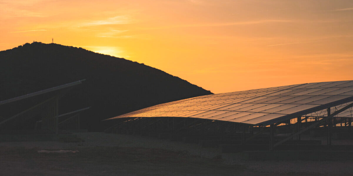 Axpo Plant Photovoltaik-Kraftwerk Mit 200 Megawatt In Spanien – Pv ...