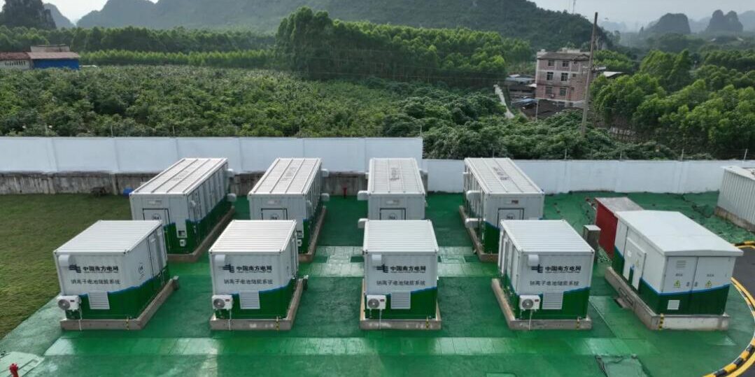 Natrium-Ionen-Batteriespeicher, Datang, China Southern Power Grid